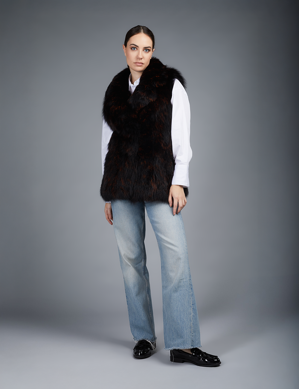 Gilet in volpe con collo inglese pelle intera nero 65 cm