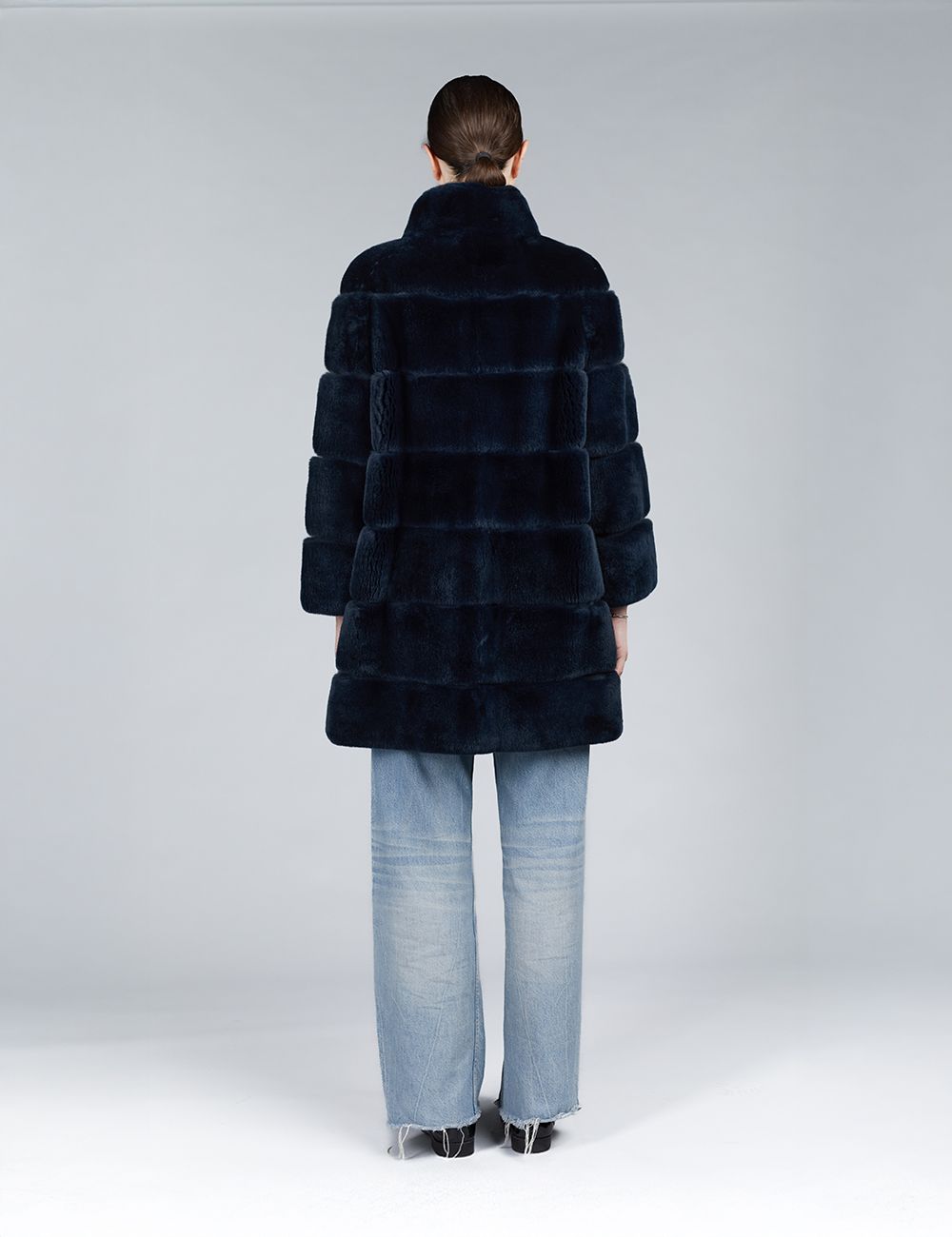 Cappotto in rex con collo alto blu notte 85cm