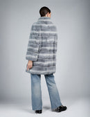 Manteau en rex avec col haut gris de 85cm
