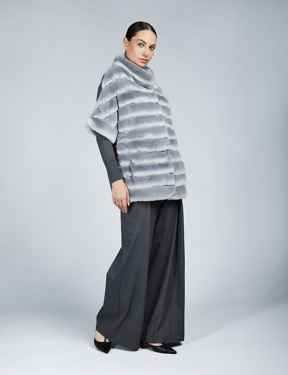 Mantella in rex con retro in lana reversibile grigio 70cm
