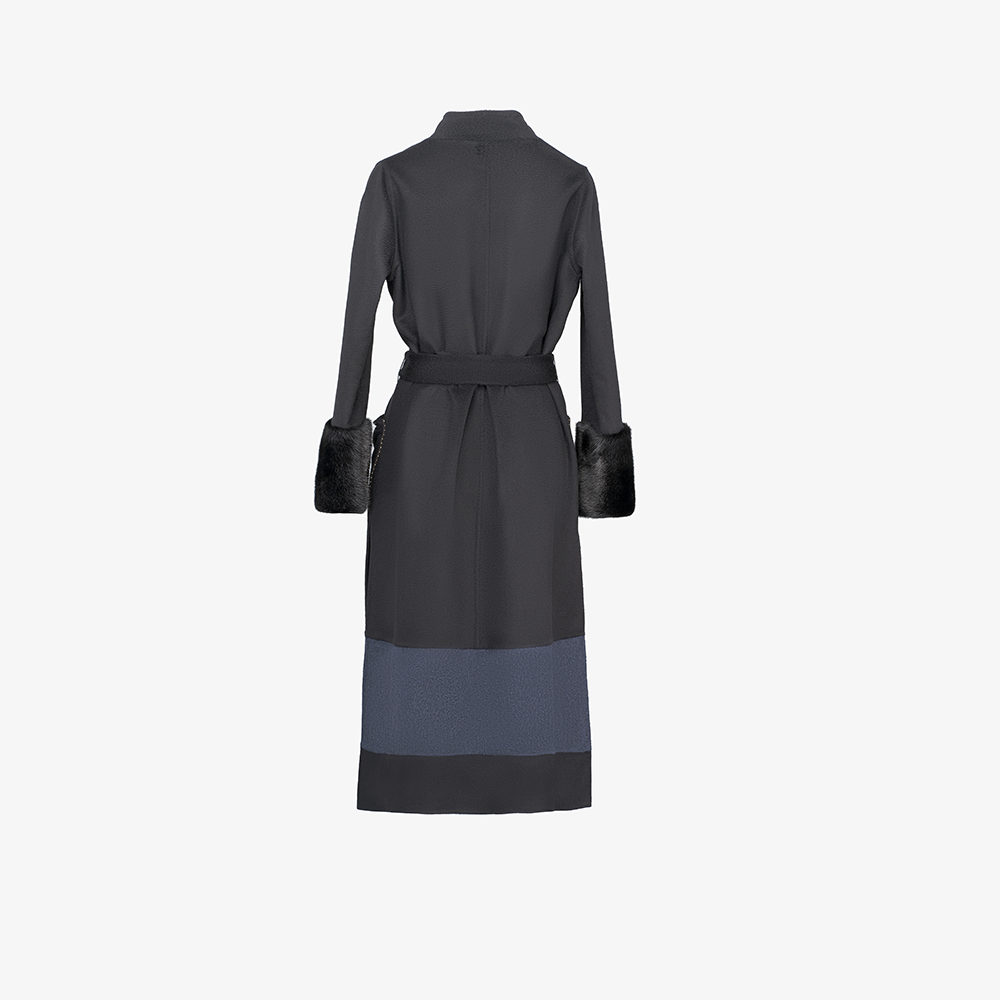 Manteau en cachemire avec des détails en vison noir et bleu de 120 cm.