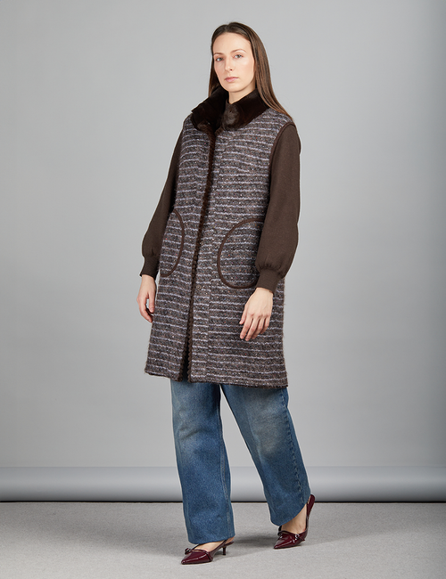 Gilet lungo in rex reversibile con chiusura a bottoni, marrone, 90 cm