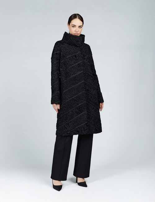 Cappotto in persiano con collo alto nero 100cm
