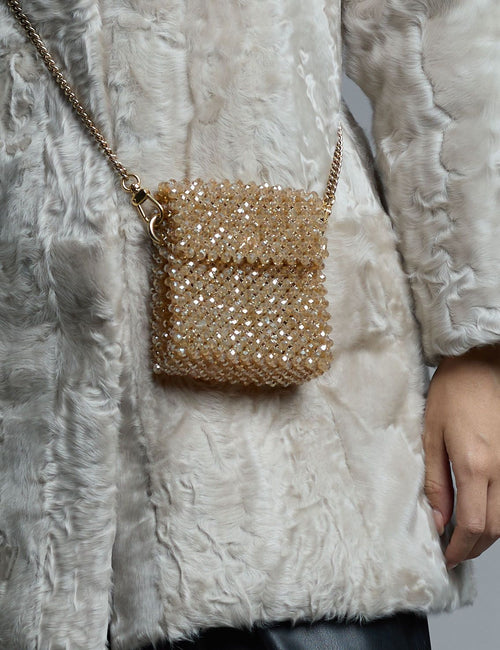 Borsa fatta a mano con micro cristalli beige