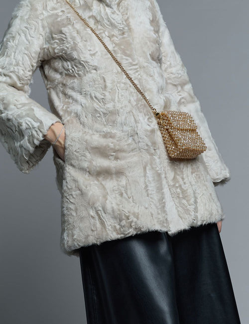 Sac fait à la main avec des micro cristaux beige