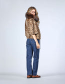 Giacca corta in gatto leopard con collo in zibellino
