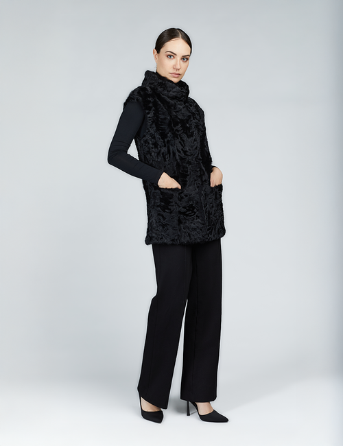 Gilet in lambskin con collo alto nero 75 cm