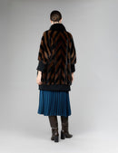 Cappotto di visone con intarsi geometrici e dettagli in lana, demi buff, 80 cm