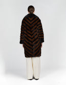 Knee-length mink coat with geometric inlays, demi buff, 95 cm.