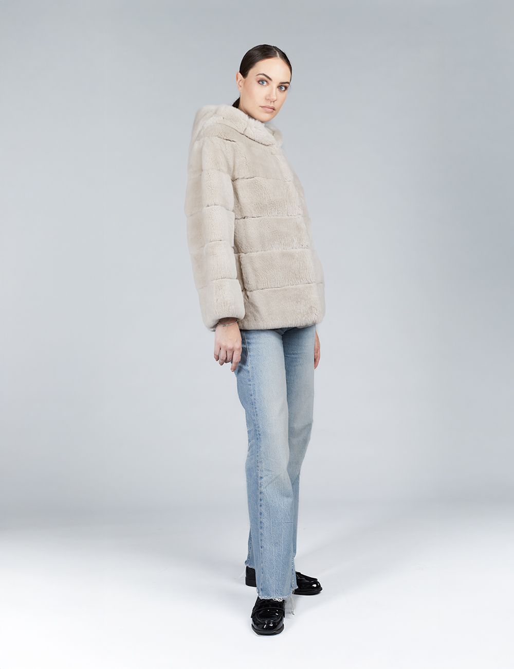 Giacca oversized in rex con cappuccio, beige, 65 cm