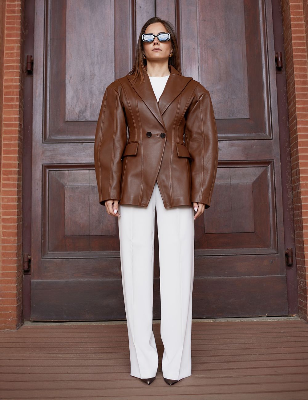 Blazer di pelle slim con bottoni, cognac, 70 cm
