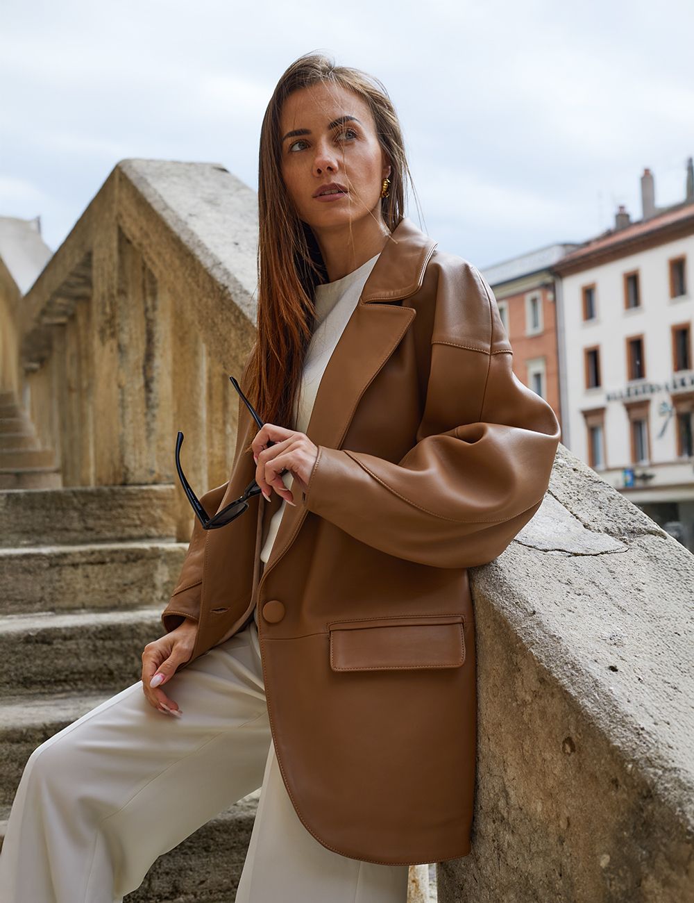 Blazer di pelle oversized cammello 80 cm