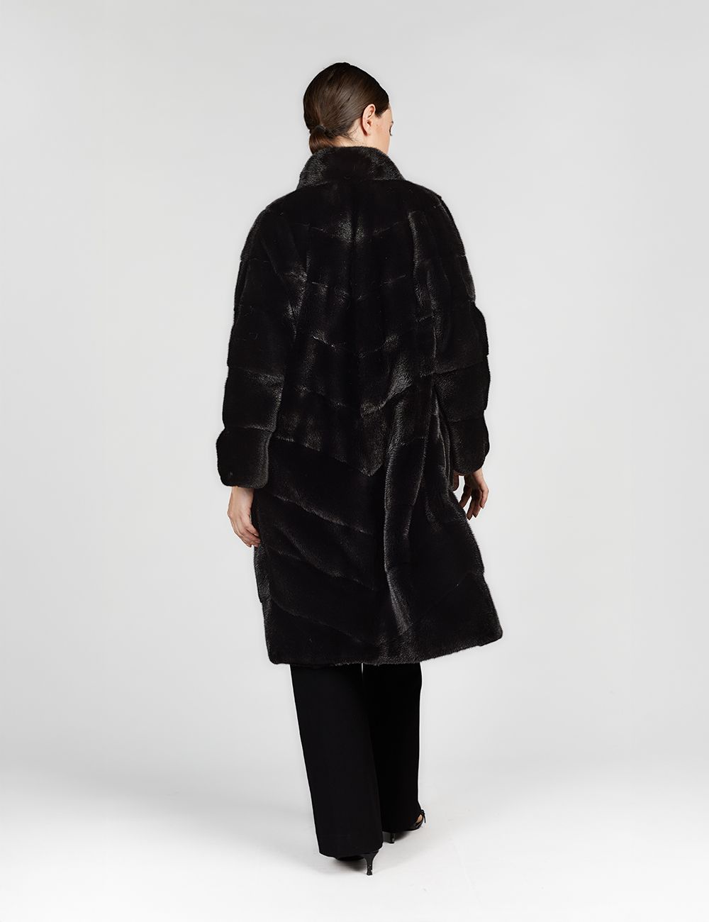 Cappotto lungo in visone oversized diagonale nero 100cm
