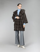 Cappotto di visone con cappuccio