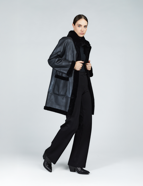 Cappotto in rex reversibile con collo alto nero 85 cm