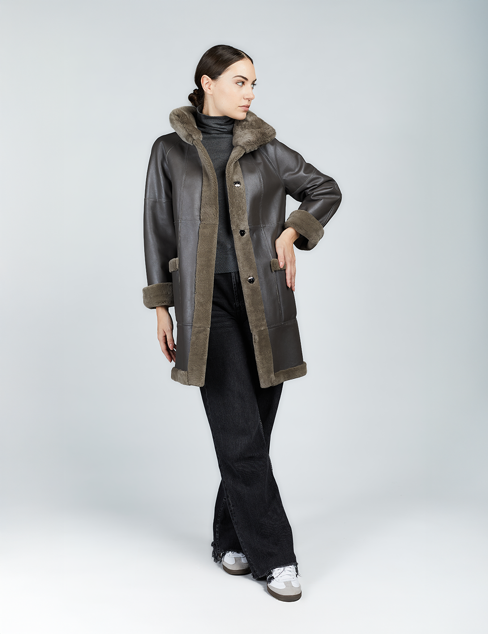 Cappotto in rex reversibile con collo alto grigio 85cm