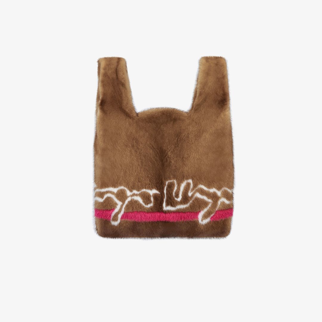 Borsa in visone con disegno geometrico decolorato