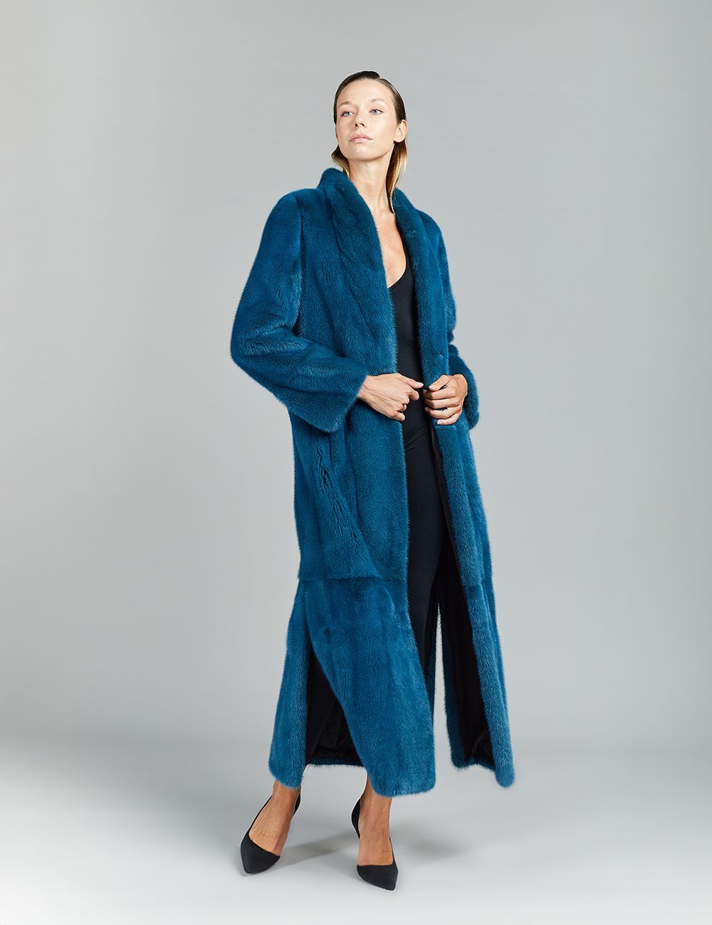 Cappotto in visone a pelle intera con collo a scialle, turchese, 135 cm