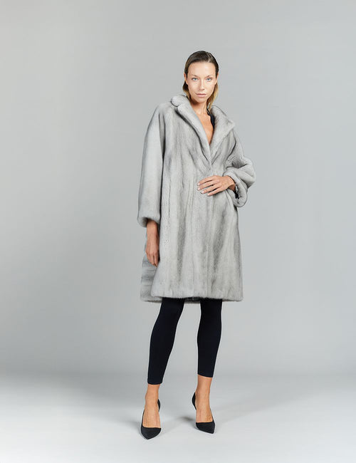 Cappotto in visone, collo inglese, zaffiro, 95 cm