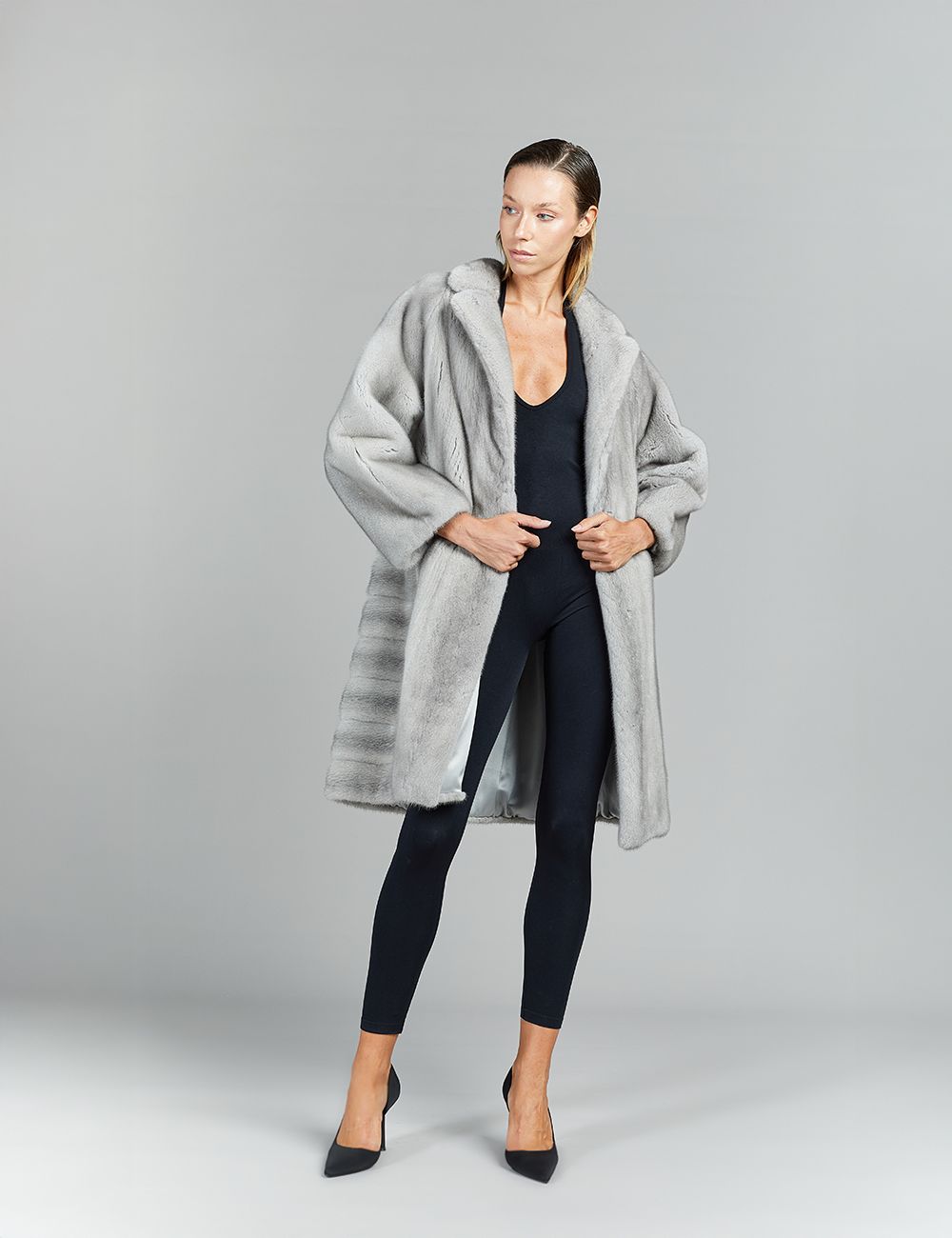 Cappotto in visone, collo inglese, zaffiro, 95 cm