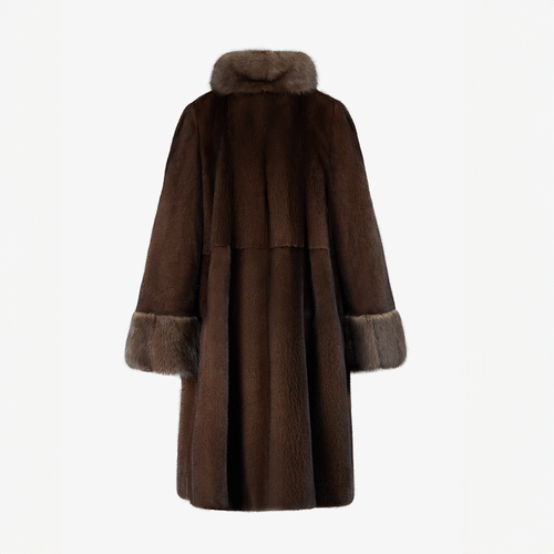 Cappotto di visone a pelle intera con collo alto e dettagli di zibellino mogano 105 cm