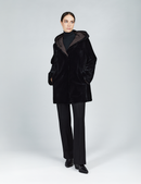 Giacca in rex reversibile con cappuccio nero 80 cm