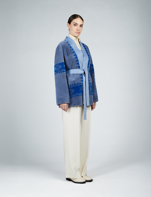 Cardigan in rex con stampa tribale e cintura azzurro 75cm