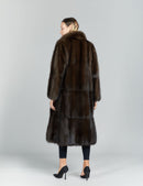 Cappotto lungo in zibellino, con collo inglese, a pelle intera, dark brown, 125 cm