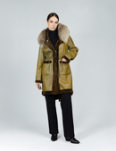 Cappotto in montone reversibile con cappuccio verde 100cm