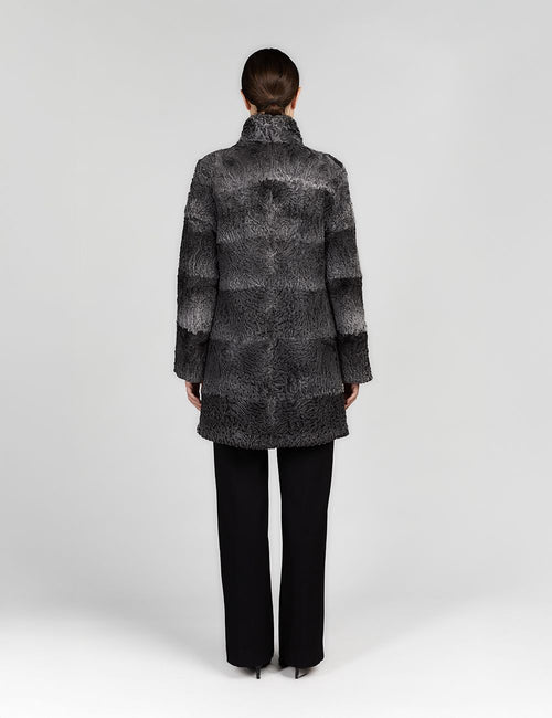 Manteau cintré en col haut persan gris de 90 cm