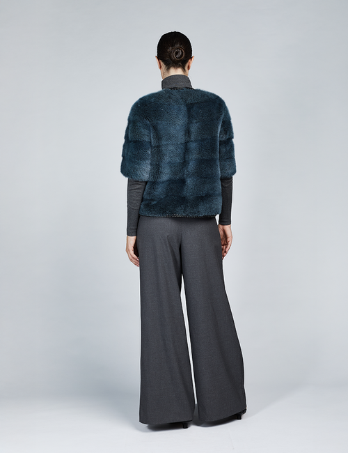 Mink jacket with studs and short blue sleeves, 50 cm.