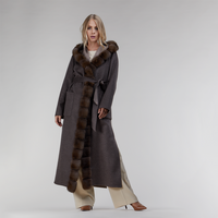 Manteau en cachemire réversible avec capuche et bordures en zibeline boue 130 cm
