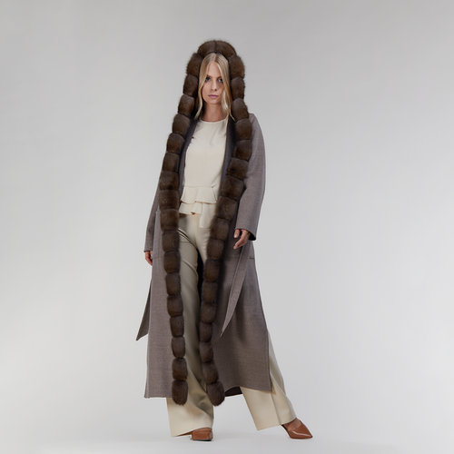 Manteau en cachemire réversible avec capuche et bordures en zibeline boue 130 cm