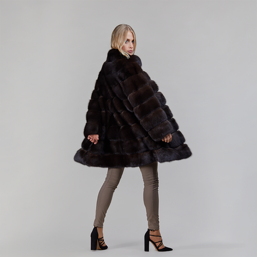 Knee-length dark brown sable coat, 85 cm.
