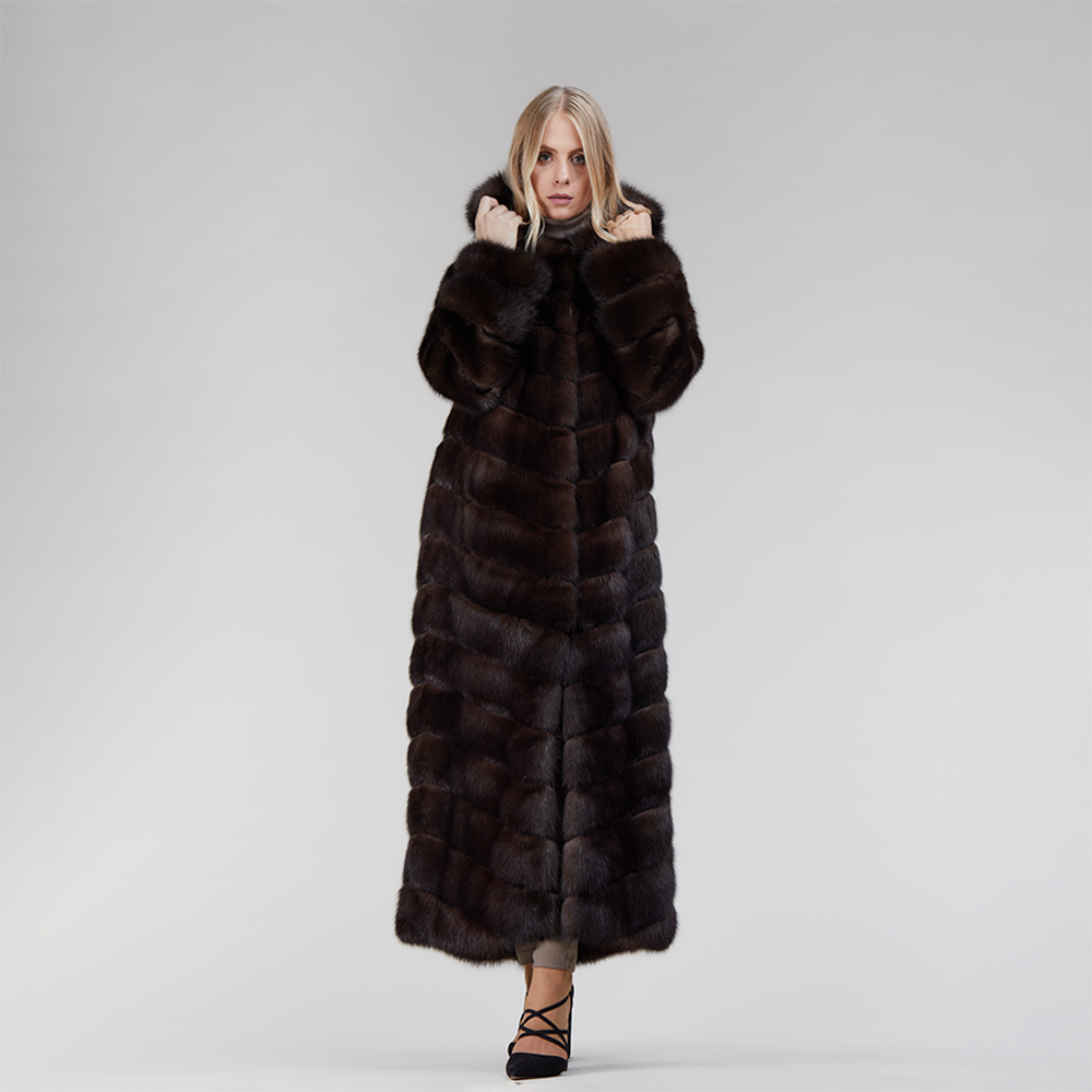 Cappotto lungo in zibellino con cappuccio dark brown 130 cm