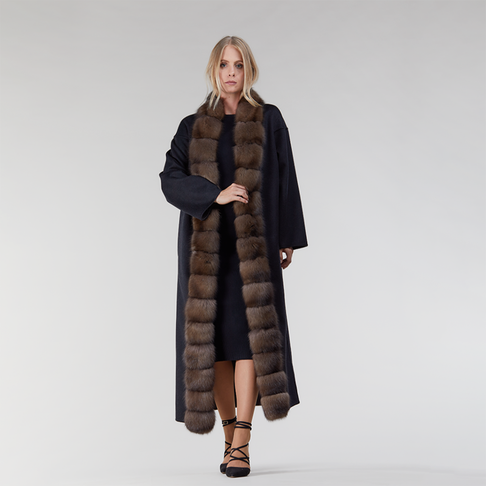 Cappotto in cashmere reversibile con bordo in zibellino nero 125 cm