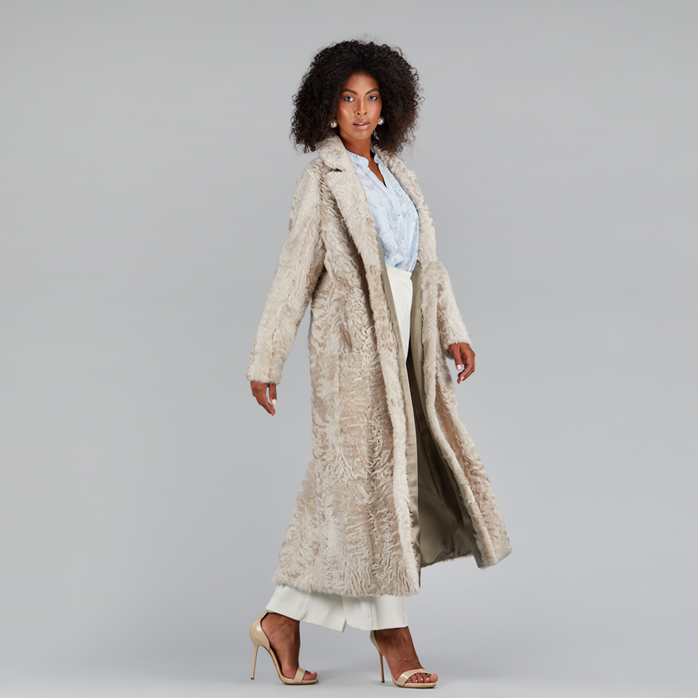 Cappotto in persiano beige 125cm