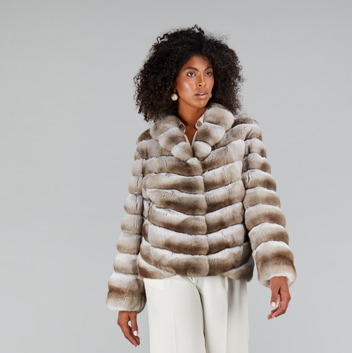 Giacca in cincillà con collo inglese beige 60 cm