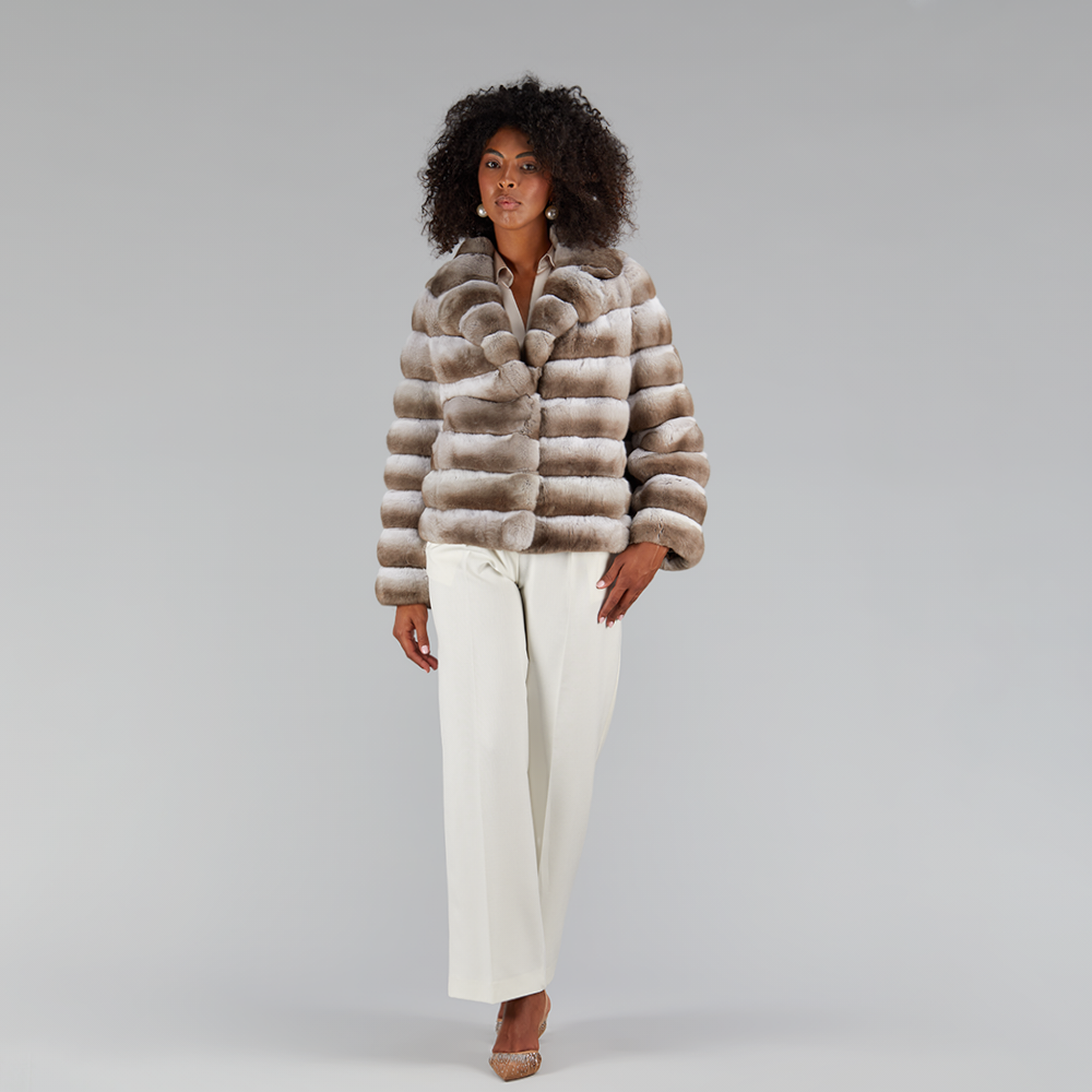 Giacca corta di cincillà con collo inglese beige 60cm