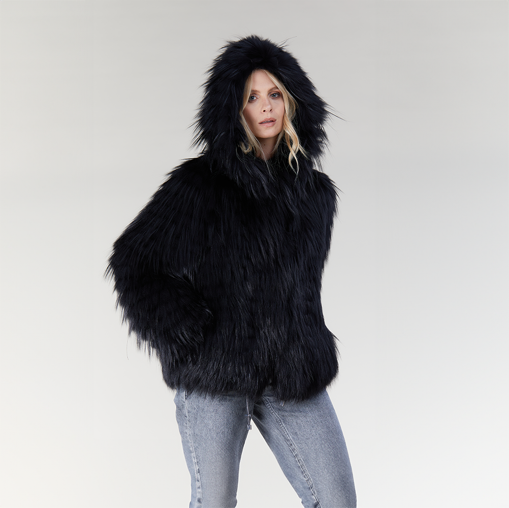 Bomber crop in volpe filettata con cappuccio nero 60cm