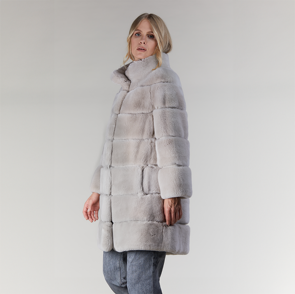 Cappotto in rex con collo alto panna 85cm