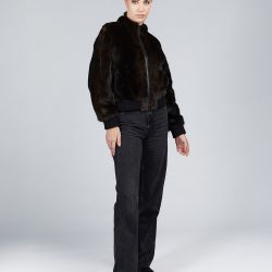 Bomber en vison avec fermeture éclair marron de 55cm