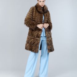 Cappotto in marmotta, collo in zibellino, beige, 90 cm