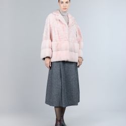 Giacca in lamb skin con bordi e maniche in visone, rosa, 70 cm