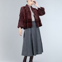 Giacca in lamb skin con inserti in visone, bordeaux, 60 cm