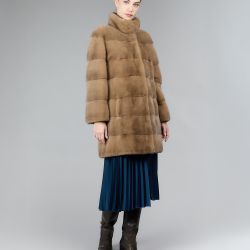 Cappotto di visone con collo alto, pastello, 85 cm