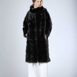 Cappotto lungo in visone