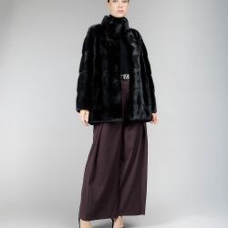 Giacca in visone con collo alto, nero, 70 cm