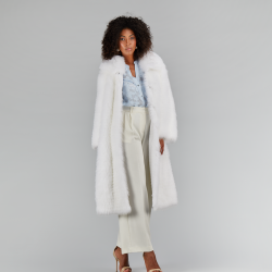 Oversized long coat in white cross fox 110cm.