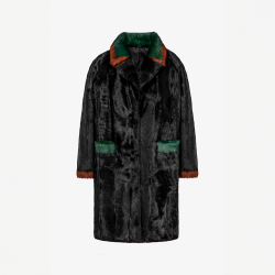 Manteau en peau de kid persane avec col anglais noir de 95 cm.